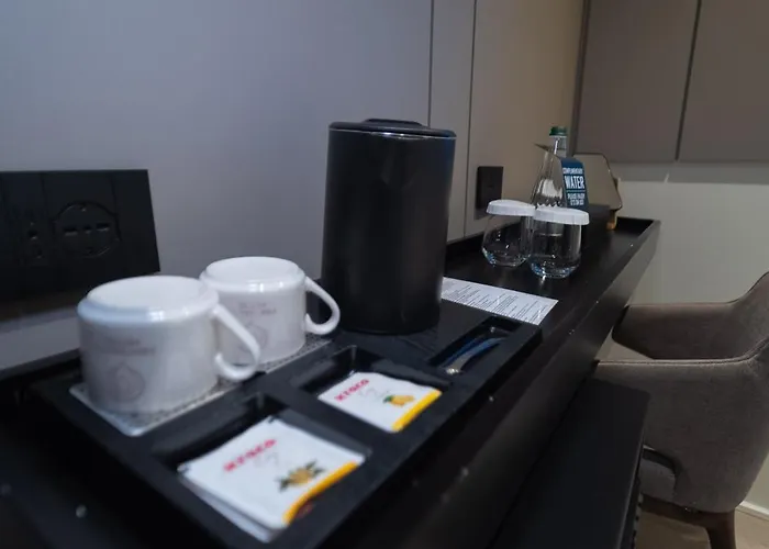 Hotel Central Inn Tirana Hotel 4*