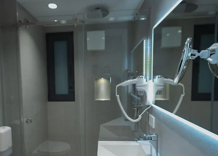 Hotel Hotel Central Inn Tirana 4*