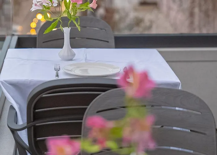 Hotel Central Inn Tirana Hotel 4*